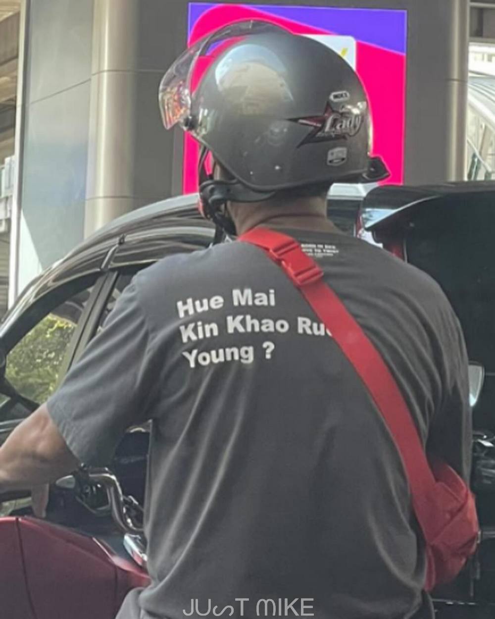 Thai Bikers With A Message