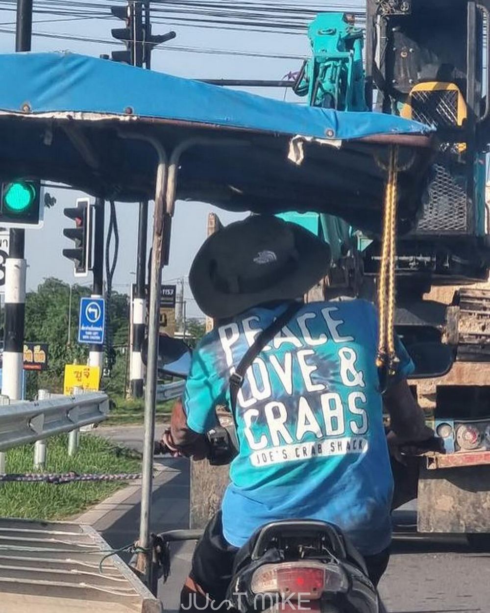 Thai Bikers With A Message