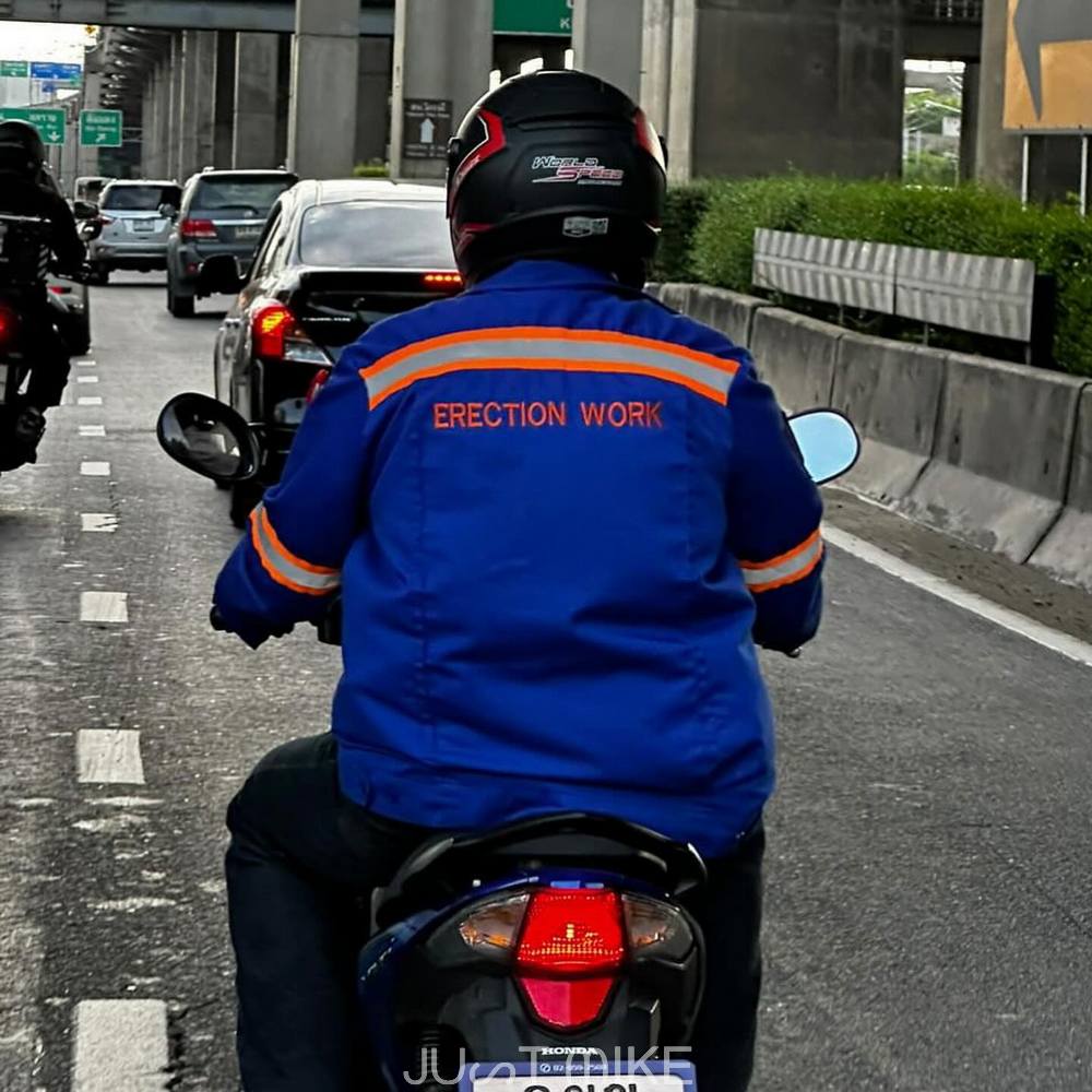 Thai Bikers With A Message